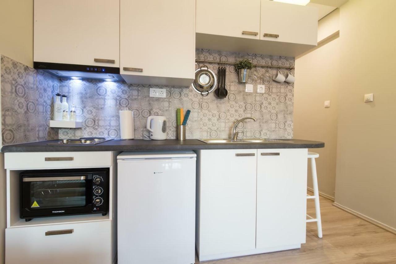 Treat Yourself W. This Central City-Break Studio! Athena Bagian luar foto