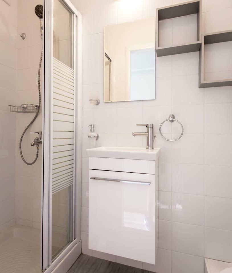 Treat Yourself W. This Central City-Break Studio! Athena Bagian luar foto
